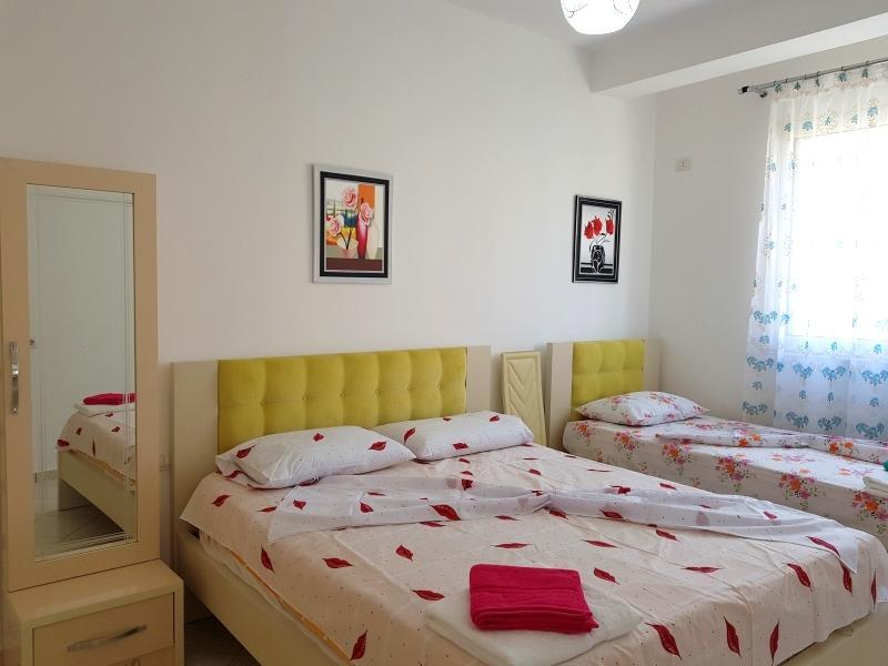 Holiday Apartment Alma Саранда Екстер'єр фото