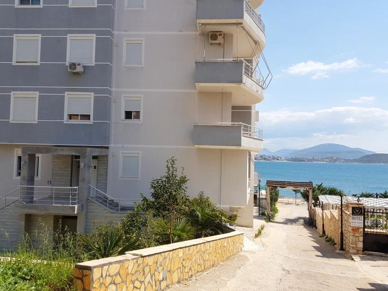 Holiday Apartment Alma Саранда Екстер'єр фото